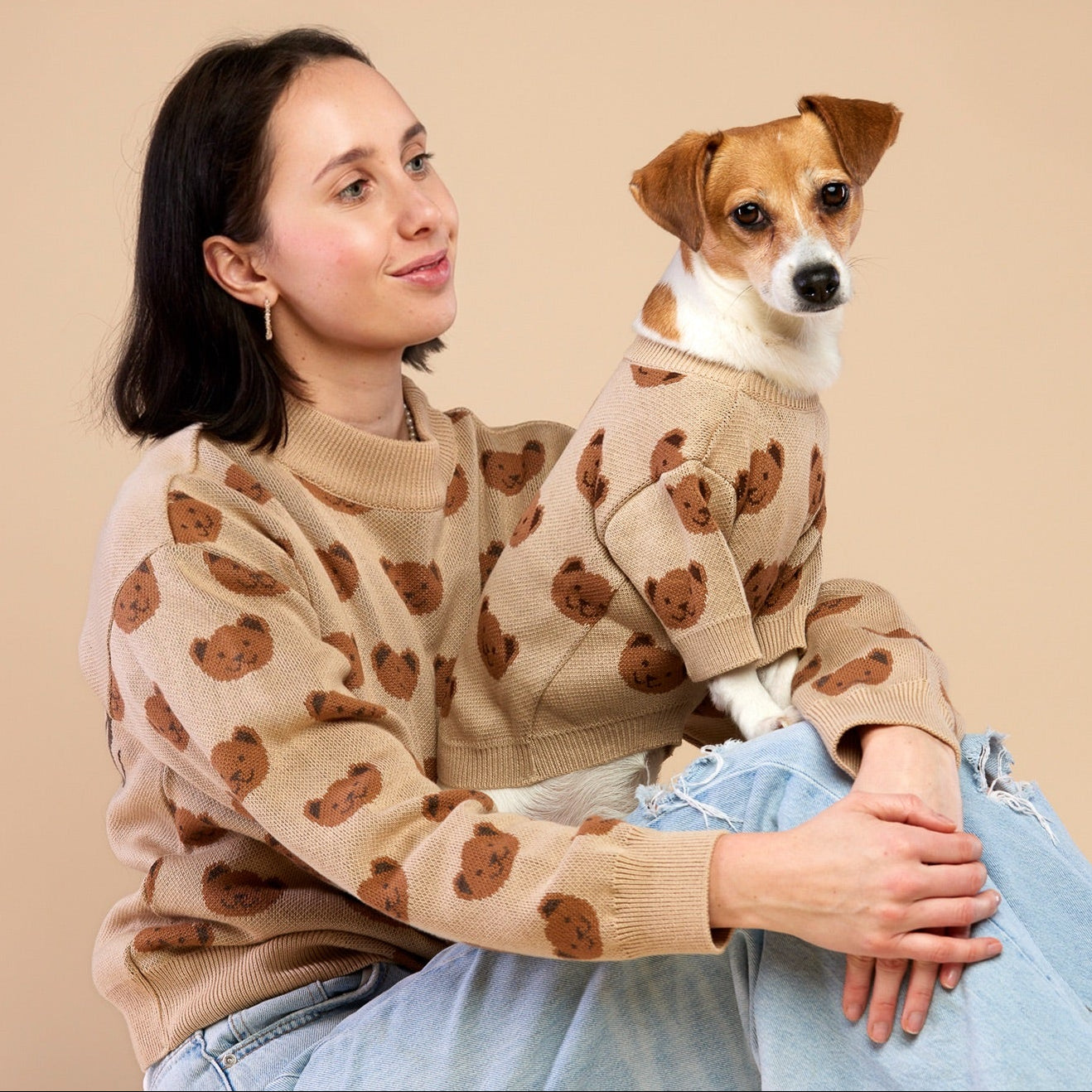 Matchy-matchy toffee bear sweater for the owner