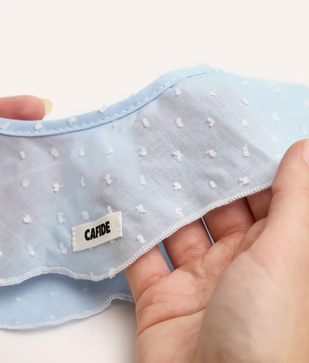 Lola Baby Blue Collar