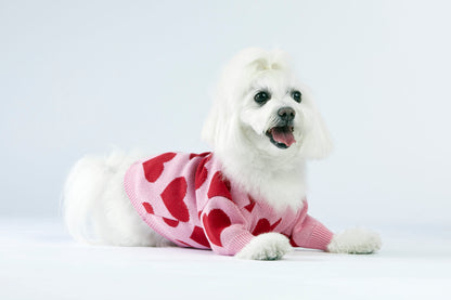 Różowy sweterek dla psa w serduszka